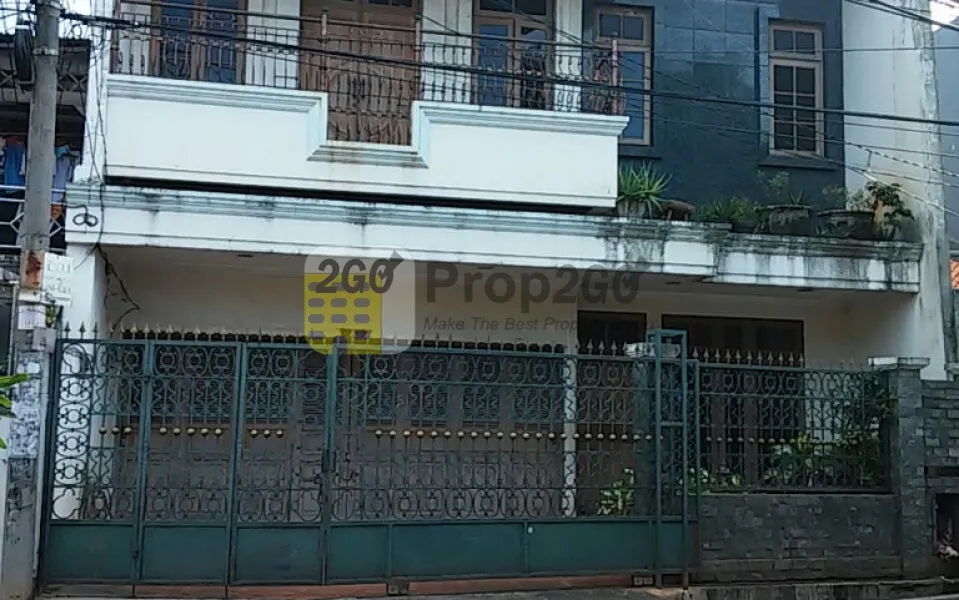 Rumah Cantik Siap Huni Jl. H. Marzuki Kebon jeruk