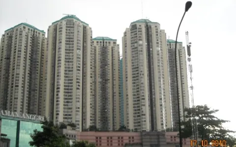 Apartemen Taman Anggrek, Jakarta Barat