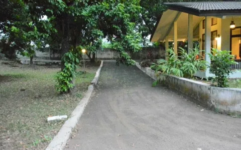Rumah Jl. Moh Kahfi 1, Sudah Renov, Jagakarsa