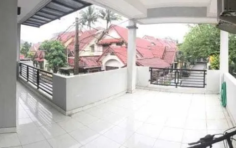 Rumah Jatibening Estate 2 Lantai, Bekasi