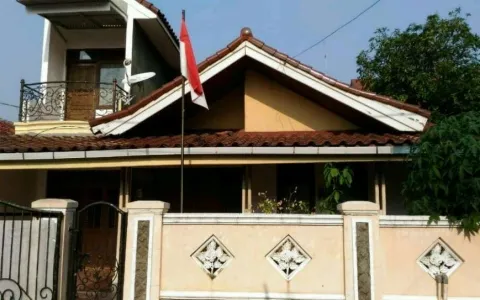 Rumah Dijual di Karang Tengah, Tangerang, Banten, 15157