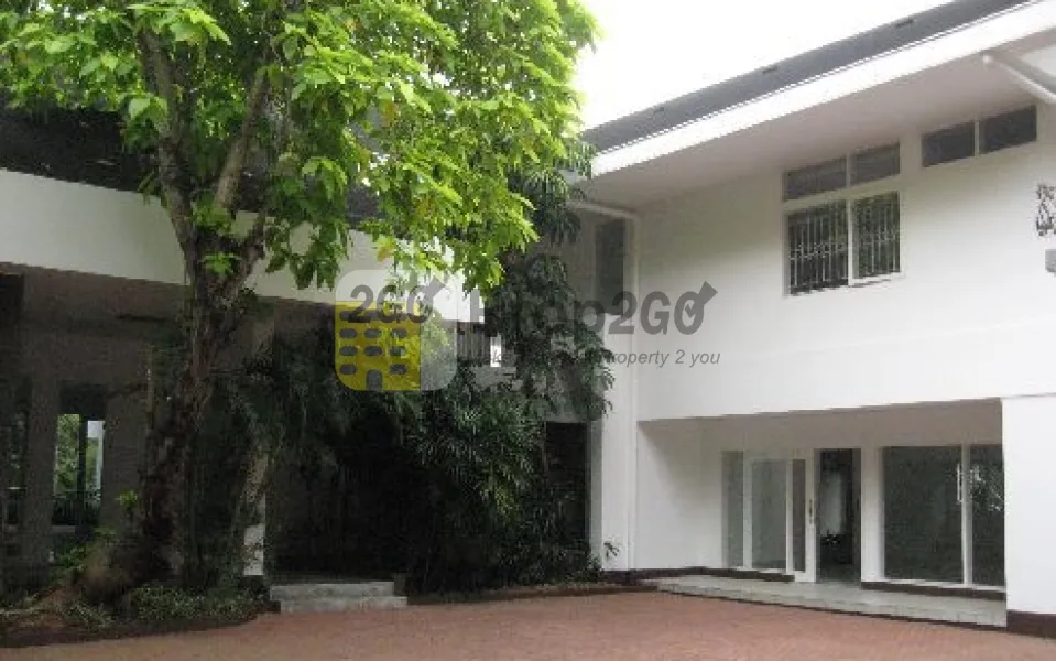 Rumah Jl. Kemang Utara, Terawat dan Rapi, Jakarta Selatan