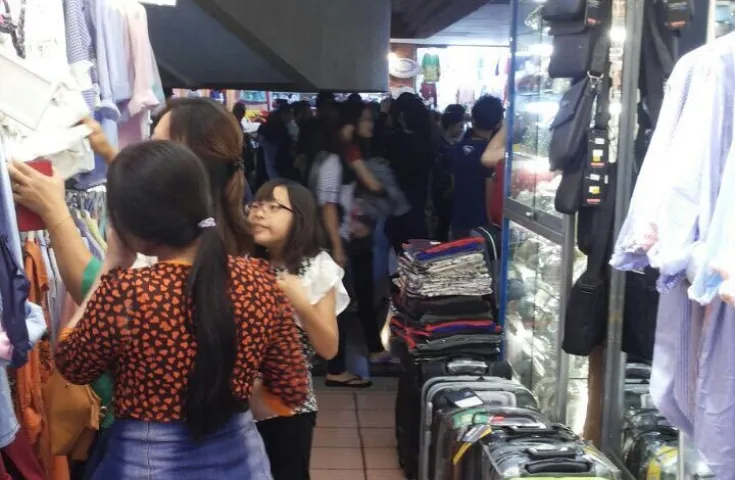 Kios ITC Mangga Dua Lantai Dasar, Mangga Dua