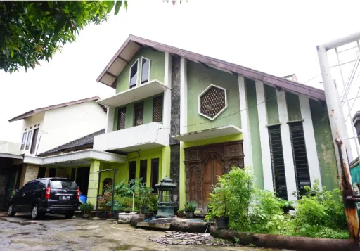 Rumah Jl, Lampiri Pondok Kelapa, Jakarta Timur