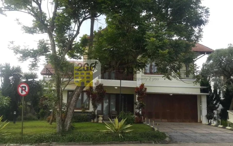 Rumah Jl. Resort Dago Pakar Raya Bandung, ST-R701