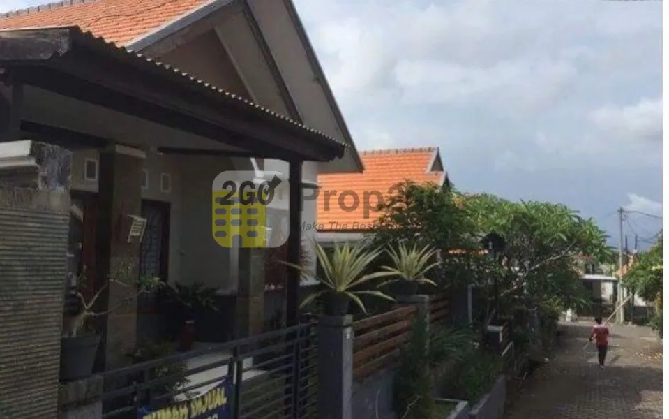 Dijual Rumah Cantik Jalan Kenari Jimbaran Bali VC-R024
