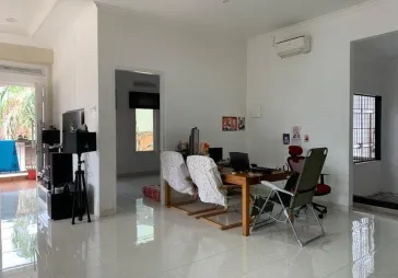 Rumah Dijual di Kebon Jeruk, Jakarta Barat, C-R003