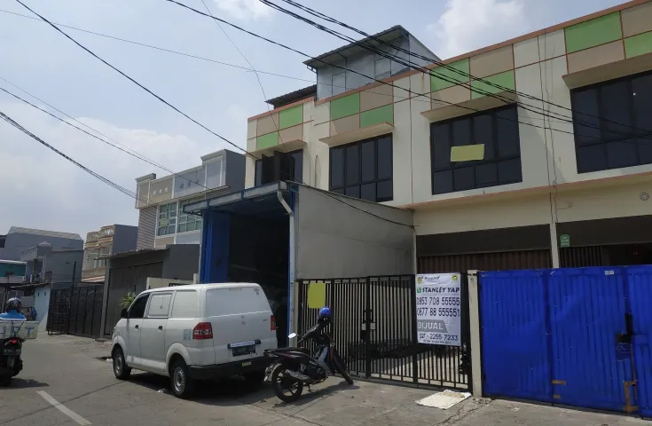 Dijual Ruko - Jl. 20 Desember Pegadungan Jakarta ST-RK411