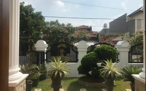 Dijual Rumah Taman Shangrila Indah 1, Jakarta Selatan