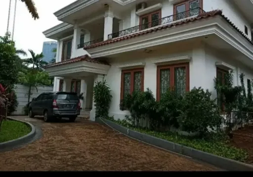 Rumah Mewah di Mega Kuningan Jakarta Selatan