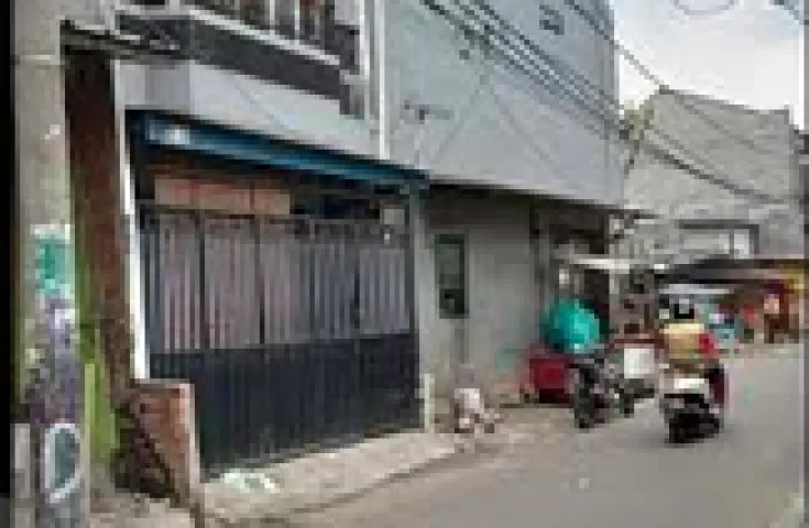 Rumah Kalimati 3,5 Lantai Pinggir Jalan Cocok Untuk Usaha