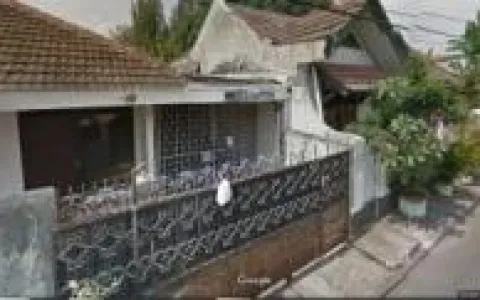 Dijual Rumah Tua Hitung Tanah Jl. KH Ramli Tebet