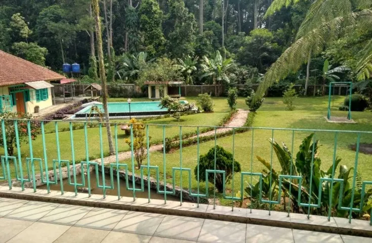 Dijual Villa Ivan Mega Mendung Puncak Bogor Jawa Barat