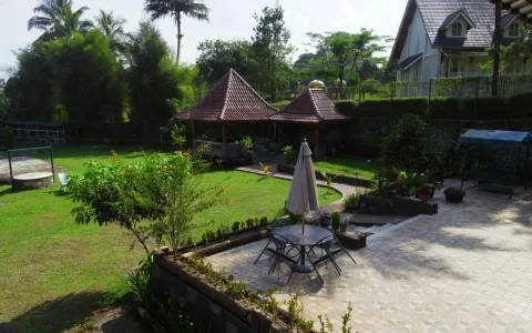 Dijual Tanah   Villa Cisarua Puncak Bogor