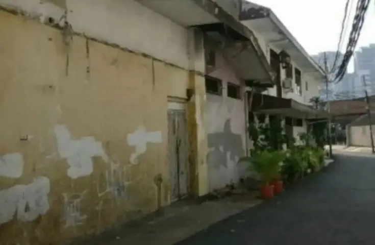 Rumah 2 Lantai Pecenongan | MA-R055