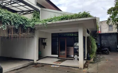 Jual Rumah Jl Damai IV Kebayoran Baru, Jakarta Selatan