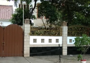 Dijual Rumah Jl Pepaya Raya Jagakarsa, Jakarta Selatan