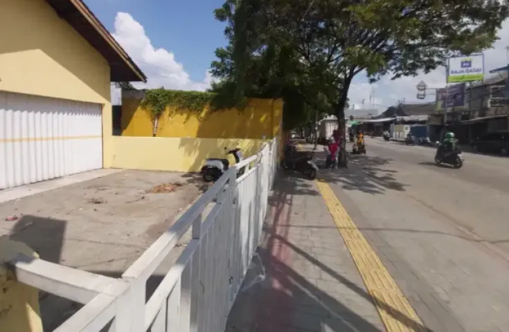 Disewa Ruko Jl. Pelumpang Semper | RK-213