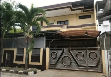 Rumah Hoek Komplek Green Garden, ST-R1164