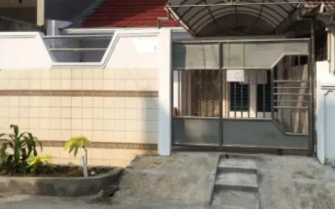 Disewakan Rumah Jl Pluit Karang Ayu | R-285