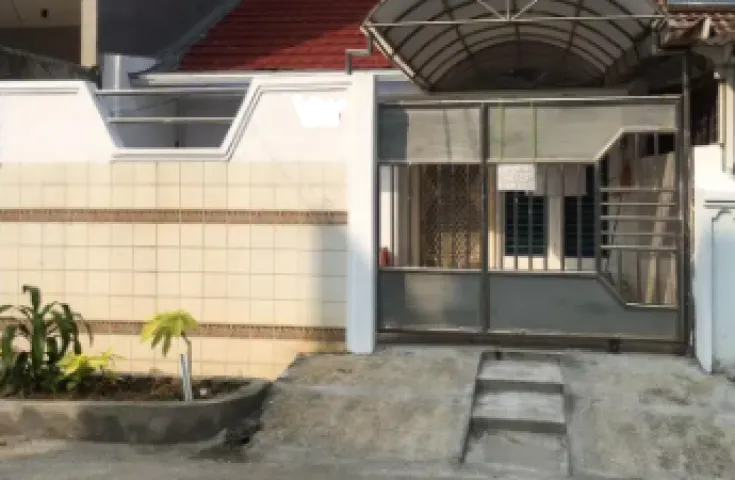 Disewakan Rumah Jl Pluit Karang Ayu | R-285