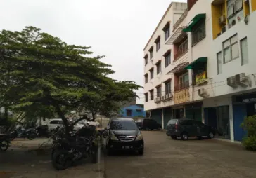 Disewa Ruko Jl. Kramat Raya | RK-269