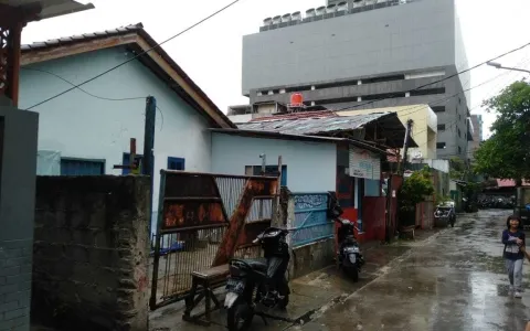 Dijual RUmah Pecenngan Batu Tulis Siap Huni