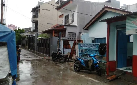 Dijual RUmah Pecenngan Batu Tulis Siap Huni