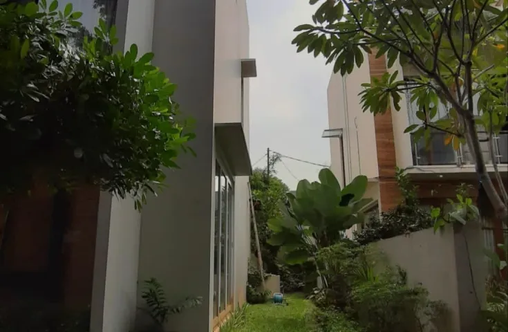 Dijual Rumah Townhouse Pasar Minggu Siap huni