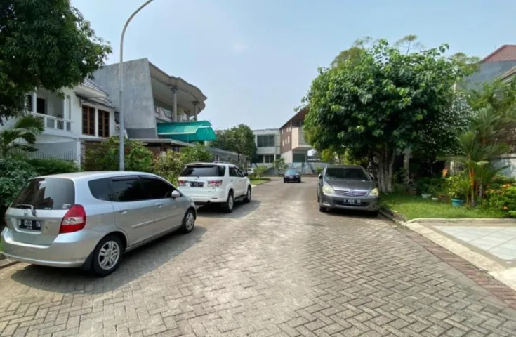 Dijual Rumah Camar Elok PIK Siap Huni