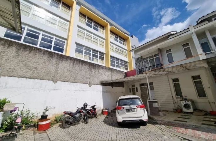 Dijual Rumah Layar Permai Pantai Indah Kapuk