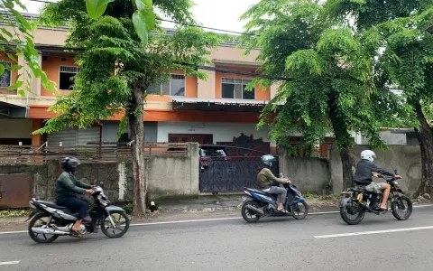 Dijual Rumah Duren Sawit Jakarta Timur