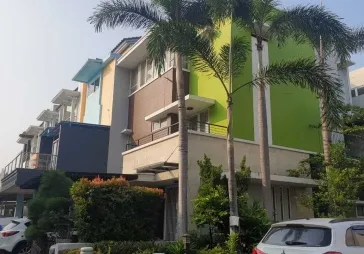 Rumah Grand Puri Grisenda Pik