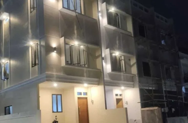 Di Jual Rumah Baru Taman Cosmos
