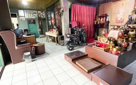 Dijual Murah Ruko Jl Kebon Jeruk Jakarta