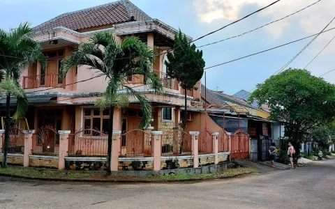 Dijual Cepat Rumah Regensi Melatimas , Tangerang