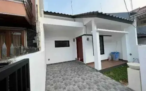 Rumah Puri Indah Jakarta Barat