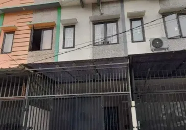 Rumah Bagus Daan Mogot Jakarta Barat