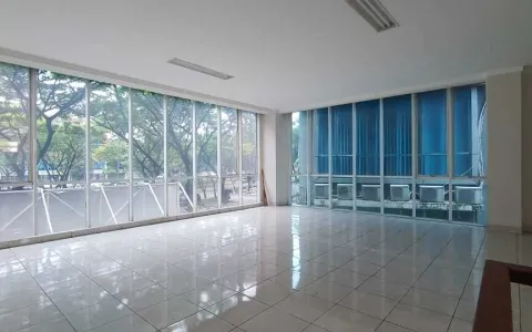 Dijual cepat Ruko Sudut 4 lantai di Emerald Avenue 1