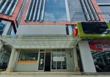 Dijual cepat Ruko Sudut 4 lantai di Emerald Avenue 1