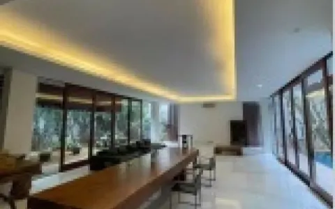 Disewakan Murah Rumah Kemang Utara , Jakarta Selatan