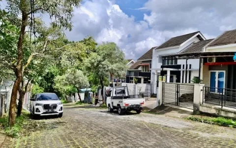 Dijual Rumah Tabanan Kota Bali Dekat Canggu Tanah Lot Ciputra Beach Resort