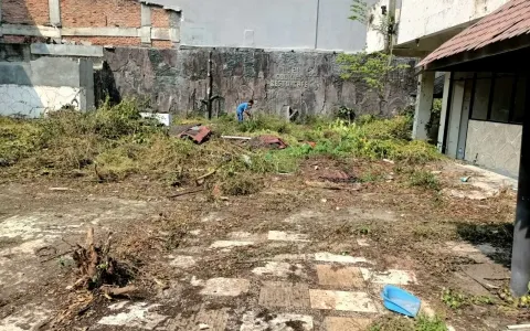 Disewakan Ruko Beserta Tanah di Jl Pecenongan , Jakarta