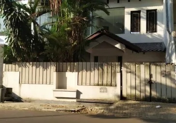 Dijual Cepat Rumah Intercon Kebon Jeruk, Jakarta