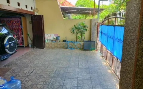 Dijual Rumah Dengan Fasilitas Lengkap Renon, Denpasar Bali