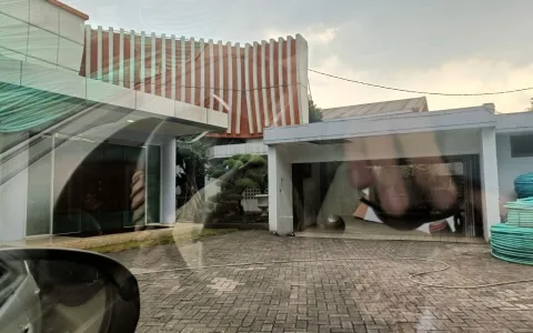 Dijual Cepat Gedung di Buah Batu, Bandung