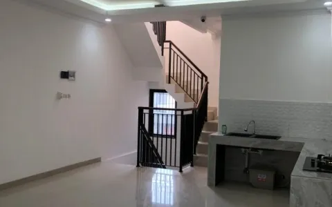 Dijual Rumah di Cengkareng, Jl. Kacang Tanah Raya