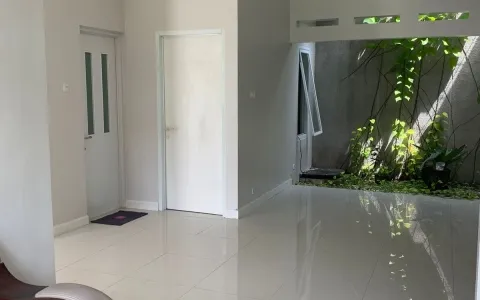 Dijual Cepat Rumah di Kreo Selatan , Tangerang