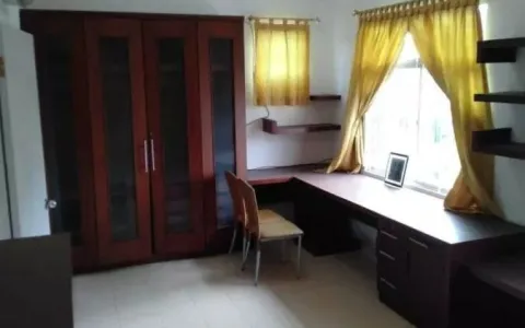 Dijual dan Disewakan Townhouse Taman Hijau Karawaci , Tangerang