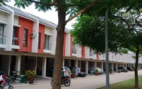 Rumah Cantik Green Villages Boulevard Cipondoh Tangerang